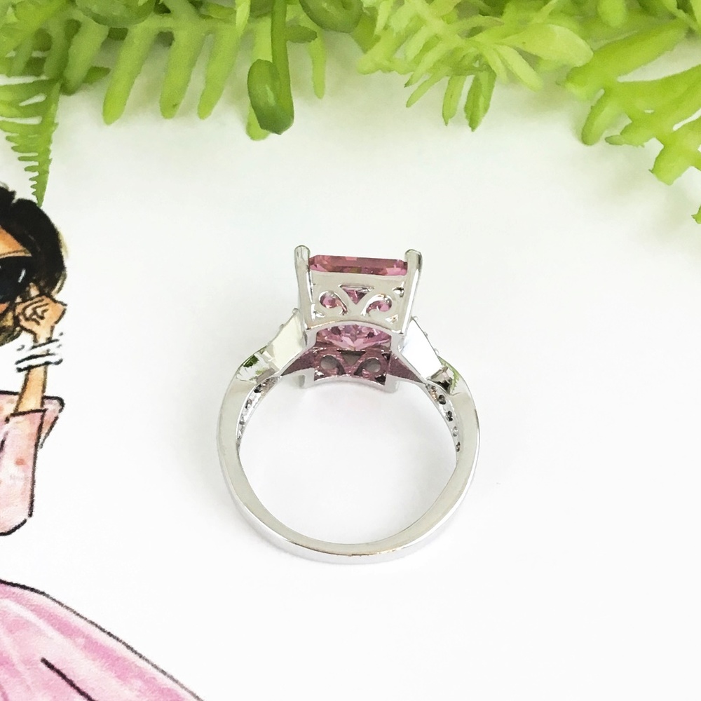 Pink Zircon White Gold Ring - Picture 4 of 4